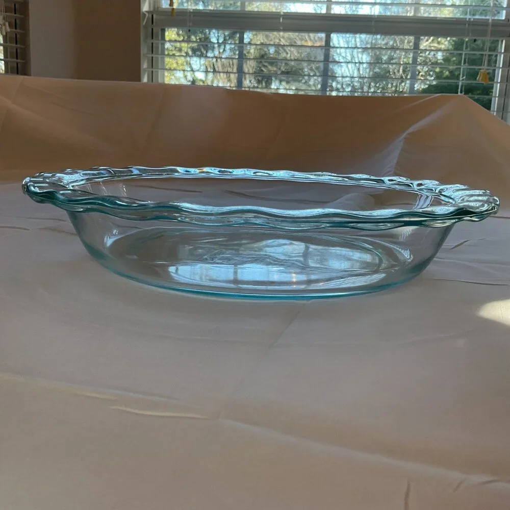 Vintage Pyrex 9.5” Round Fluted Pie Plate |  Retro Clear Glass Green Tint |  USA